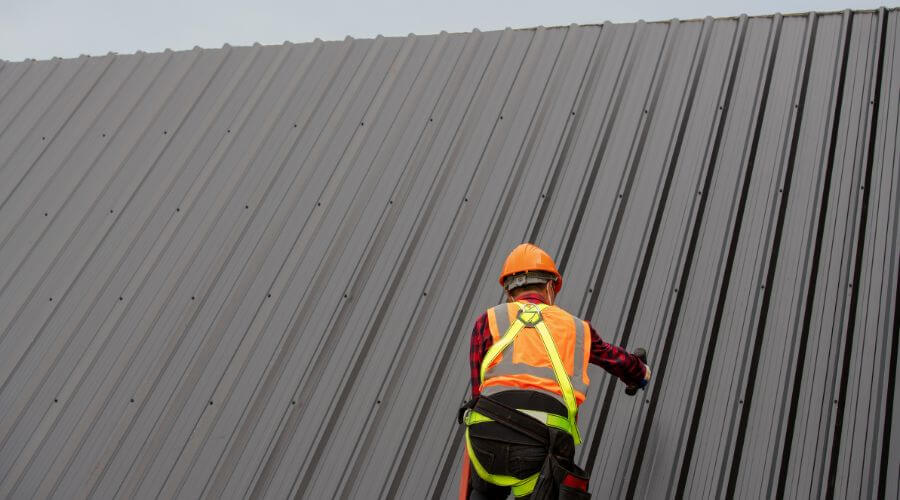 Professional metal roof installation services in Fort Oglethorpe, GA